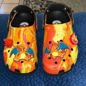 CROCS Dragon-nite c13